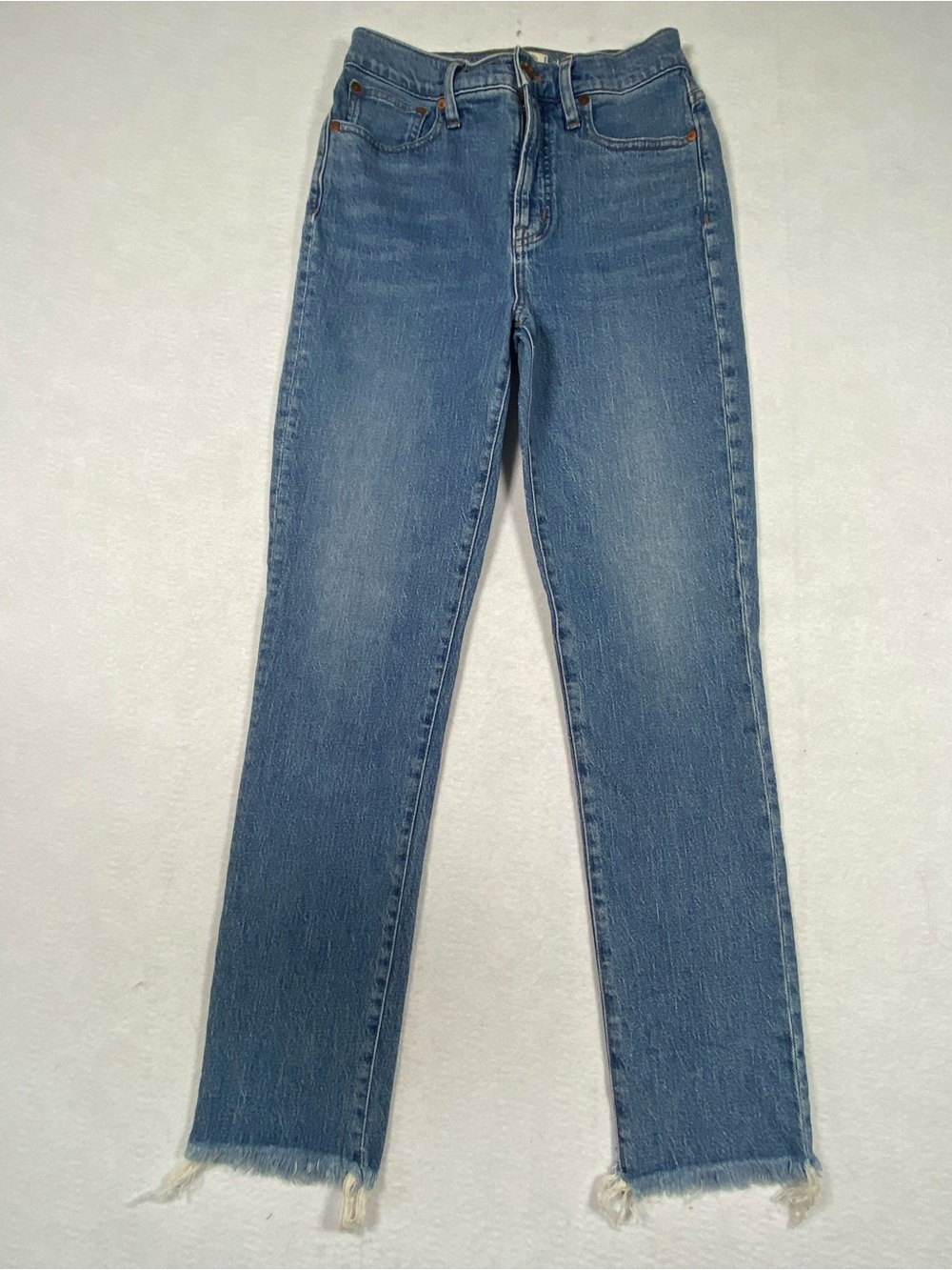Madewell Straight Leg Jeans in Medium Blue Wash, Fringe Hem, Size 26T, Classic